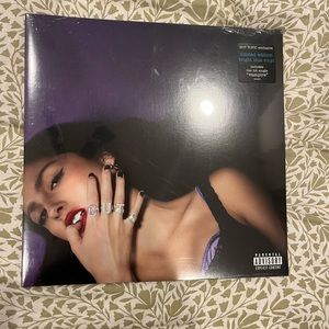 Olivia Rodrigo GUTS bright blue vinyl limited edition